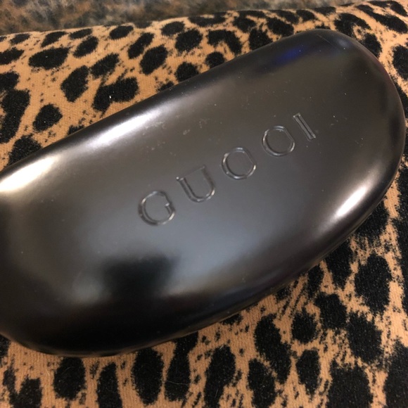 Gucci Sunglasses - Picture 3 of 14